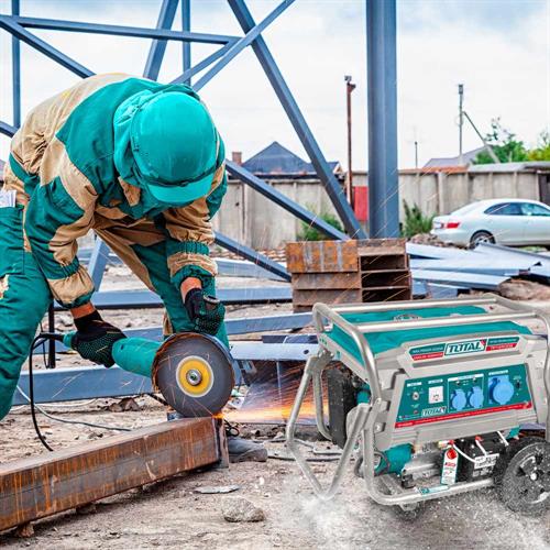 Generatore di Corrente Carrellato - 6,5 Kw